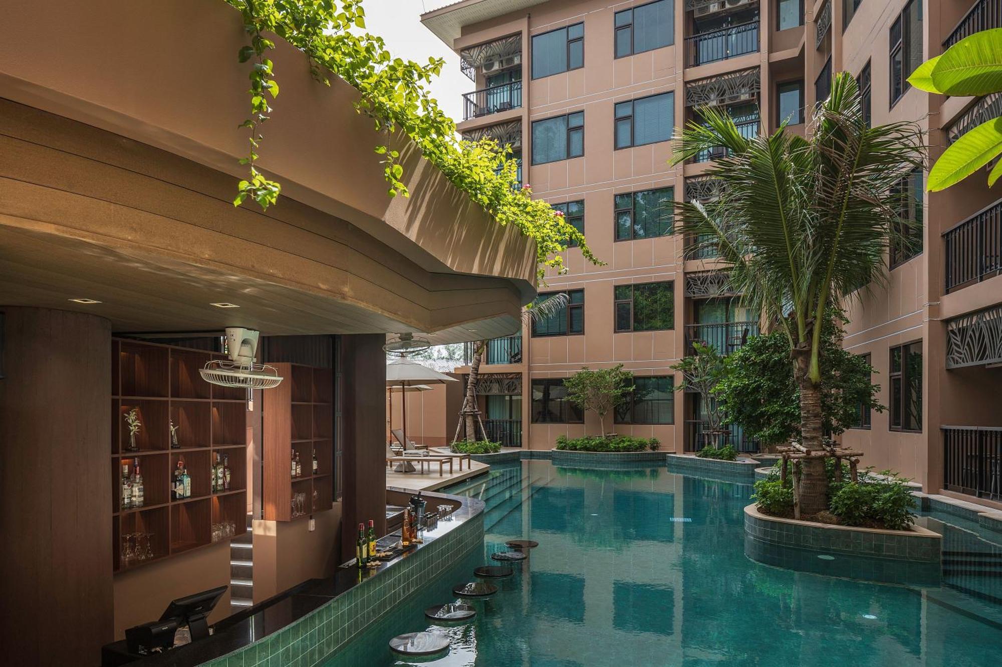 The Proud Karon Beach Phuket Trademark Collection By Wyndham Exterior photo