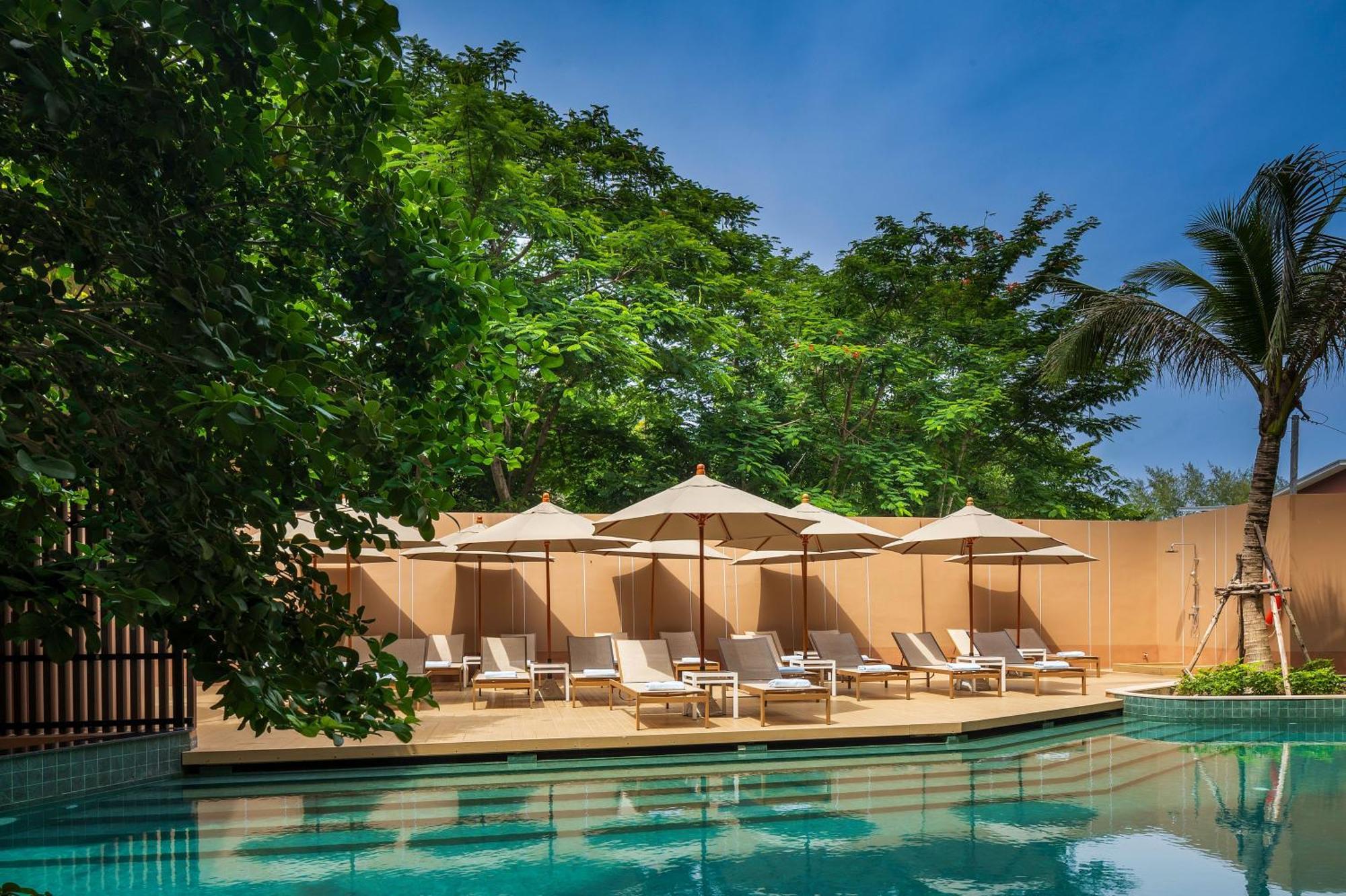 The Proud Karon Beach Phuket Trademark Collection By Wyndham Exterior photo